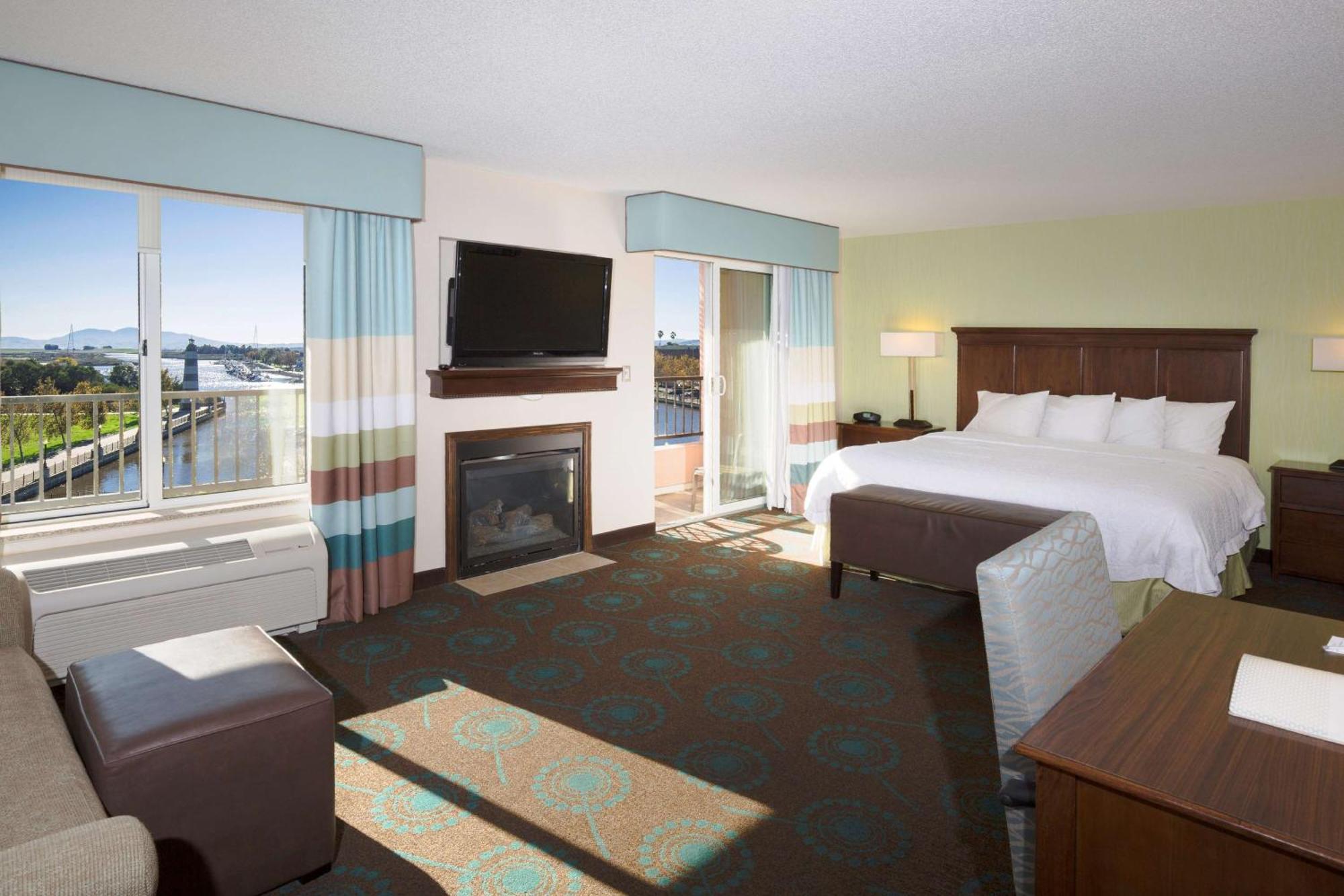 Hampton Inn & Suites Suisun City Waterfront Buitenkant foto